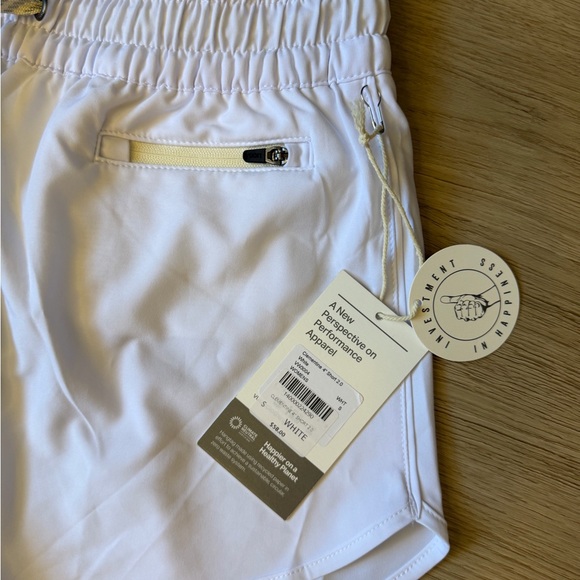 NWT vuori clementine 2.0 shorts - Picture 3 of 4